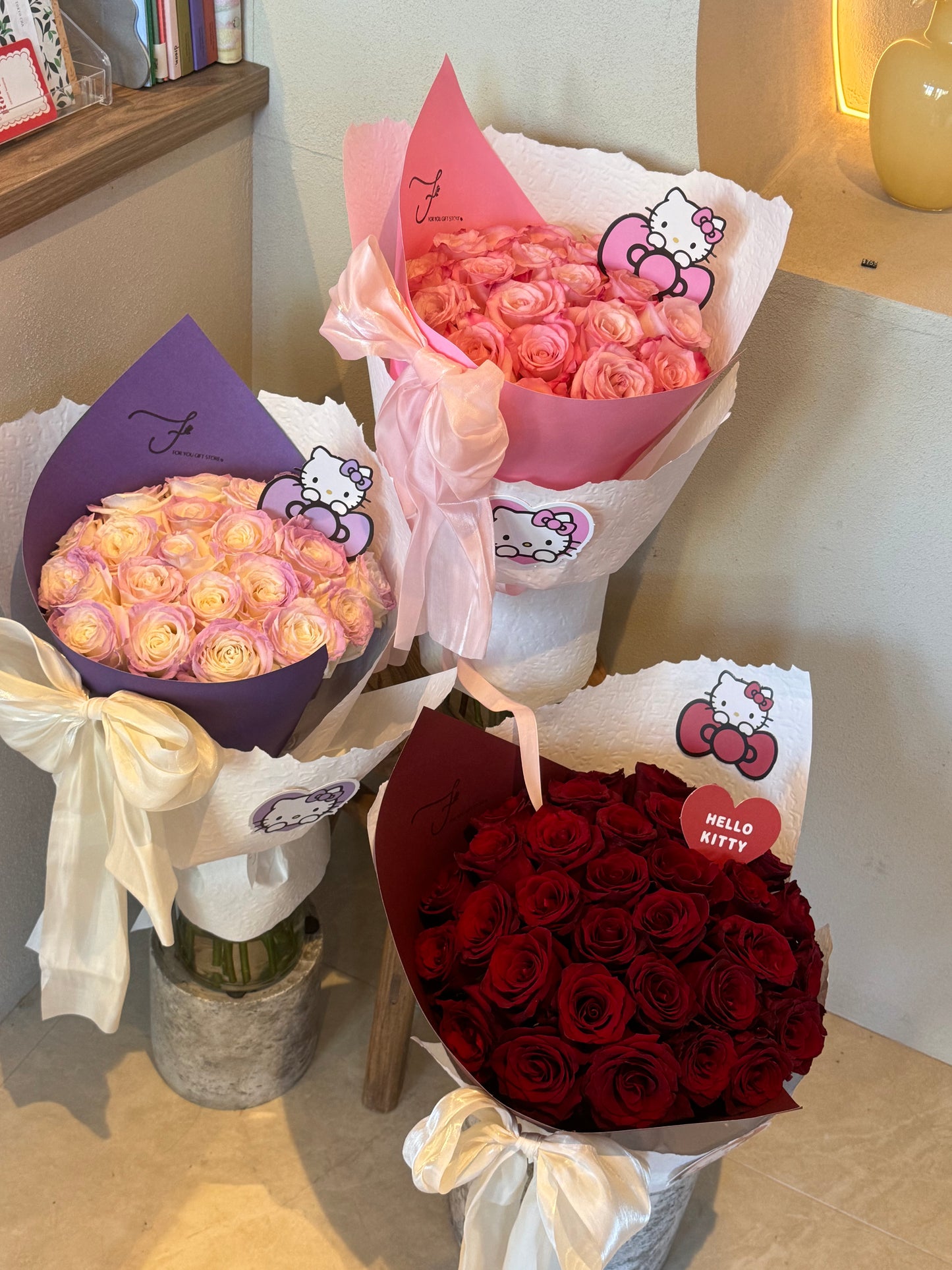 Kitty Kiss Bouquet (Qixi Festival Special Bouquet)