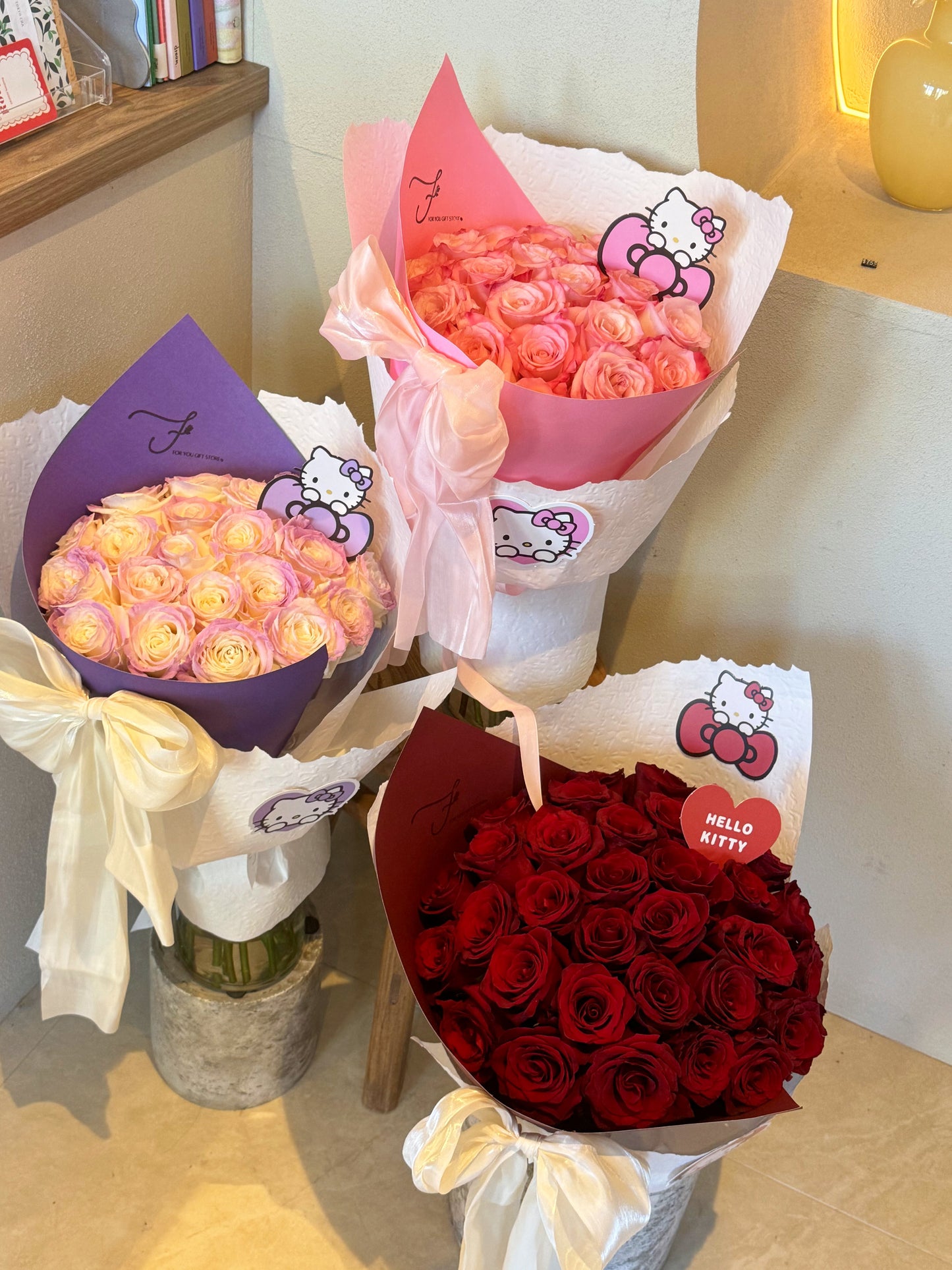 Kitty Kiss Bouquet (Qixi Festival Special Bouquet)