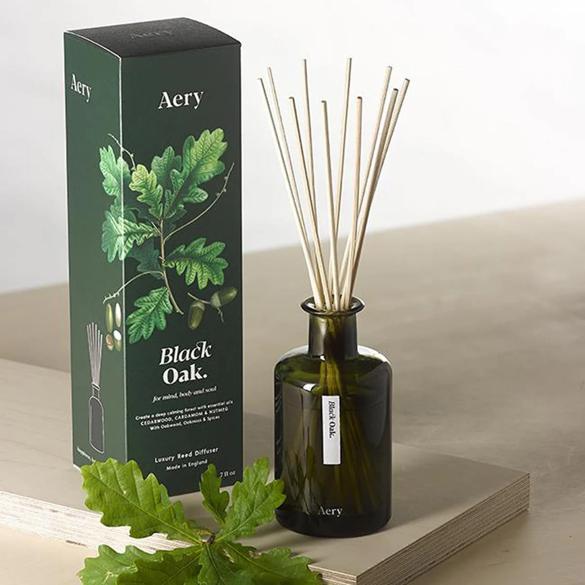 Botanical Green 200ml Reed Diffuser Black Oak