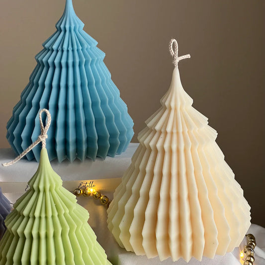 Estelle Large Origami Christmas Tree Candle (Cream)