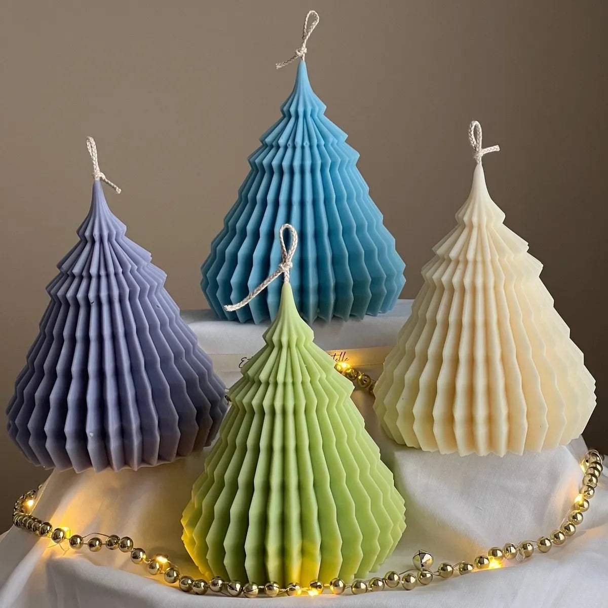 Estelle Large Origami Christmas Tree Candle (Cream)