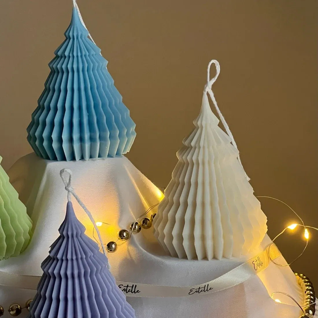 Estelle Large Origami Christmas Tree Candle (Cream)